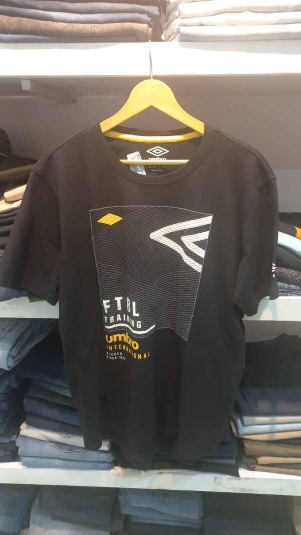 UMBRO ROUND NECK  TSHIRT